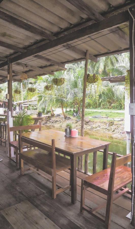 Lungkluay Homestay Ko Kut 外观 照片